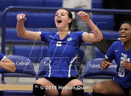 Thumbnail 3 in Duarte @ Cate (CIF-SS D4A Final) photogallery.