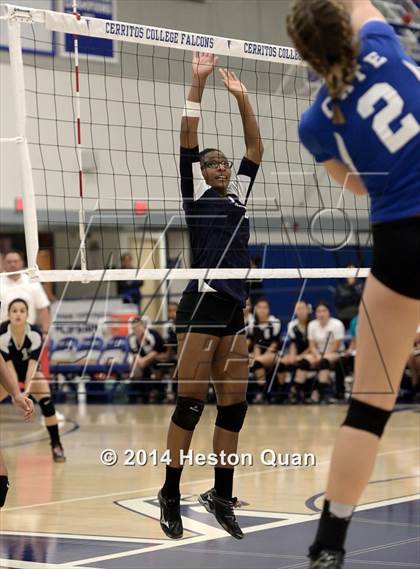 Thumbnail 1 in Duarte @ Cate (CIF-SS D4A Final) photogallery.