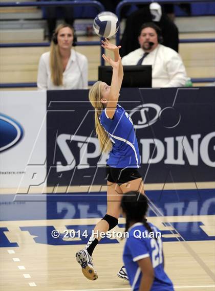 Thumbnail 1 in Duarte @ Cate (CIF-SS D4A Final) photogallery.