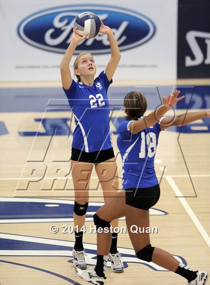 Thumbnail 3 in Duarte @ Cate (CIF-SS D4A Final) photogallery.