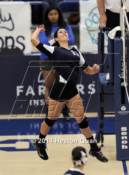 Thumbnail 3 in Duarte @ Cate (CIF-SS D4A Final) photogallery.
