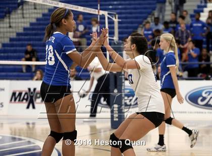 Thumbnail 3 in Duarte @ Cate (CIF-SS D4A Final) photogallery.