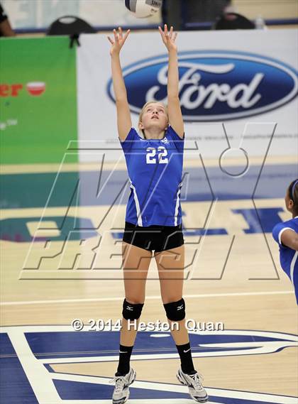 Thumbnail 3 in Duarte @ Cate (CIF-SS D4A Final) photogallery.