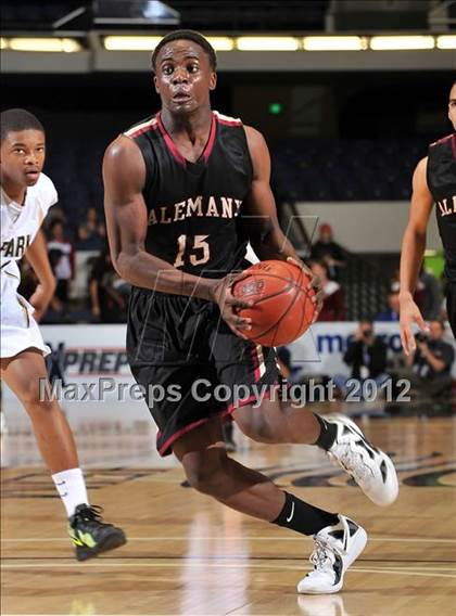 Thumbnail 1 in Alemany vs. Oak Park (CIF SS D3A Final) photogallery.