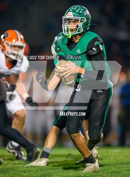 Thumbnail 3 in Byron @ Seneca (IHSA 3A Second Round Playoff) photogallery.