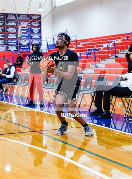 Thumbnail 3 in Wings Academy Vs Roselle Catholic (The Preview HS Showcase) photogallery.