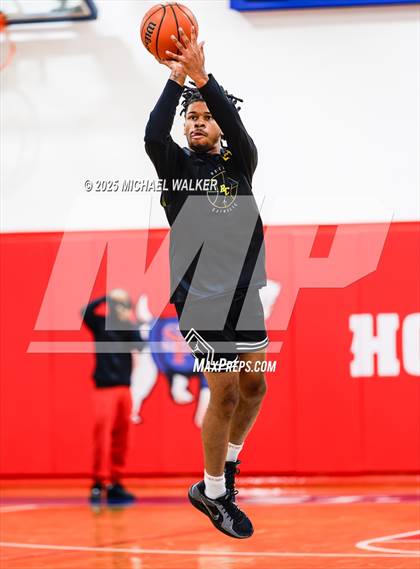 Thumbnail 3 in Wings Academy Vs Roselle Catholic (The Preview HS Showcase) photogallery.