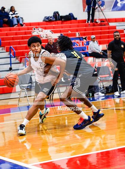 Thumbnail 3 in Wings Academy Vs Roselle Catholic (The Preview HS Showcase) photogallery.