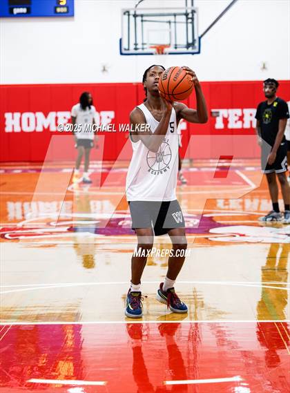 Thumbnail 1 in Wings Academy Vs Roselle Catholic (The Preview HS Showcase) photogallery.