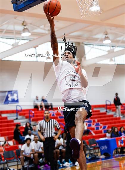 Thumbnail 2 in Wings Academy Vs Roselle Catholic (The Preview HS Showcase) photogallery.