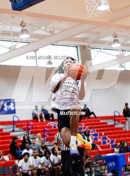 Thumbnail 3 in Wings Academy Vs Roselle Catholic (The Preview HS Showcase) photogallery.