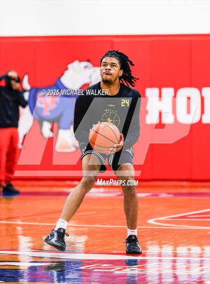 Thumbnail 1 in Wings Academy Vs Roselle Catholic (The Preview HS Showcase) photogallery.