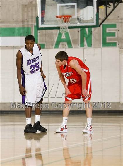 Thumbnail 1 in University vs. Castlemont  (I Have A Dream Classic) photogallery.