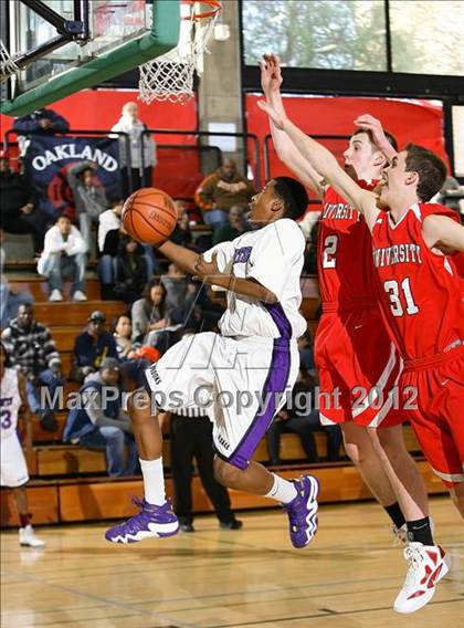 Thumbnail 1 in University vs. Castlemont  (I Have A Dream Classic) photogallery.
