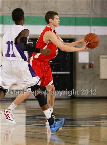 Thumbnail 1 in University vs. Castlemont  (I Have A Dream Classic) photogallery.