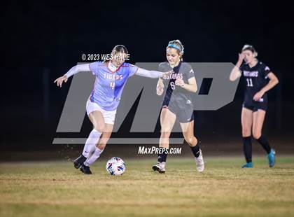 Thumbnail 3 in South Panola @ Center Hill photogallery.