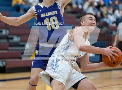 Thumbnail 2 in Kearney vs. Grand Island (HAC Tournament) photogallery.