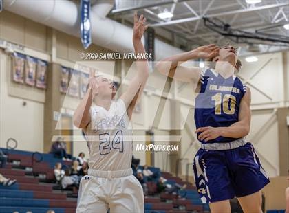 Thumbnail 3 in Kearney vs. Grand Island (HAC Tournament) photogallery.