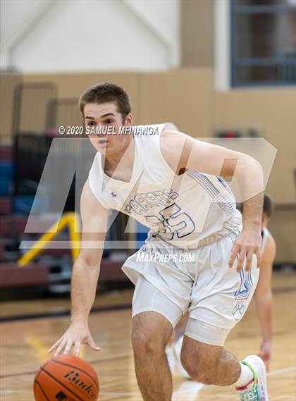 Thumbnail 3 in Kearney vs. Grand Island (HAC Tournament) photogallery.