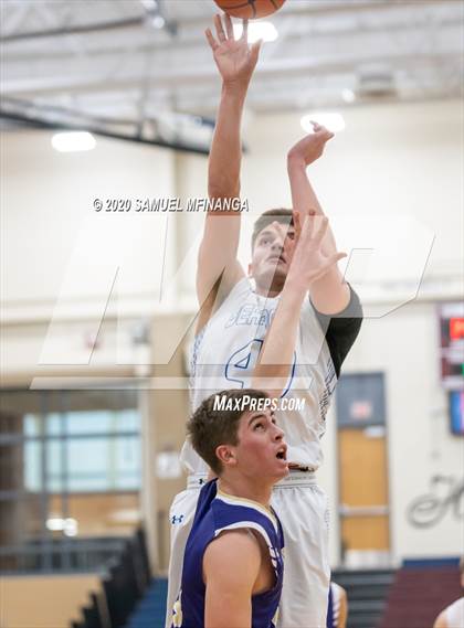 Thumbnail 3 in Kearney vs. Grand Island (HAC Tournament) photogallery.
