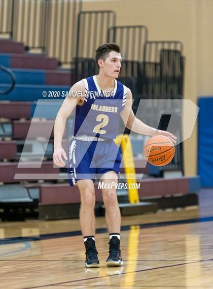 Thumbnail 3 in Kearney vs. Grand Island (HAC Tournament) photogallery.