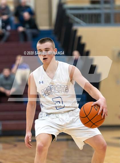 Thumbnail 1 in Kearney vs. Grand Island (HAC Tournament) photogallery.