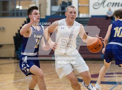 Thumbnail 2 in Kearney vs. Grand Island (HAC Tournament) photogallery.