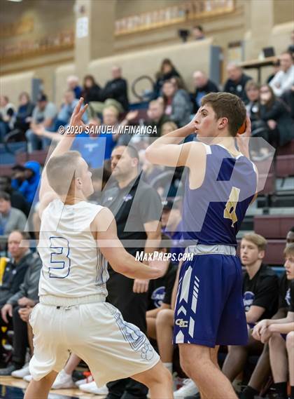 Thumbnail 3 in Kearney vs. Grand Island (HAC Tournament) photogallery.