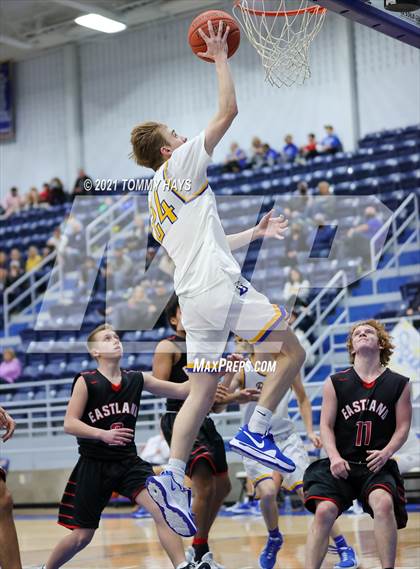 Thumbnail 2 in Eastland @ Brock photogallery.