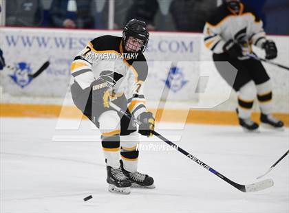 Thumbnail 3 in West Haven @ Amity Regional photogallery.