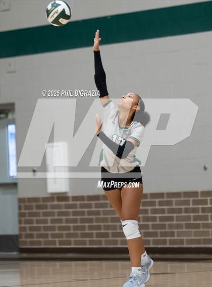 Thumbnail 2 in JV: Huntsville @ Rudder photogallery.