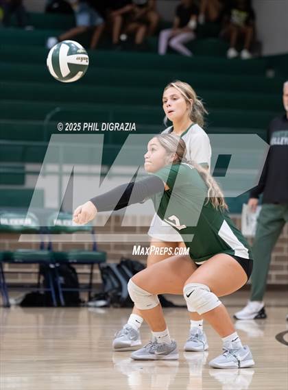 Thumbnail 2 in JV: Huntsville @ Rudder photogallery.