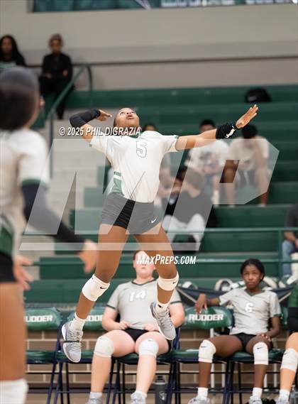 Thumbnail 1 in JV: Huntsville @ Rudder photogallery.