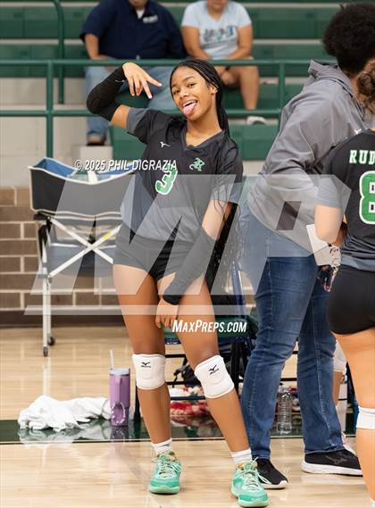 Thumbnail 2 in JV: Huntsville @ Rudder photogallery.