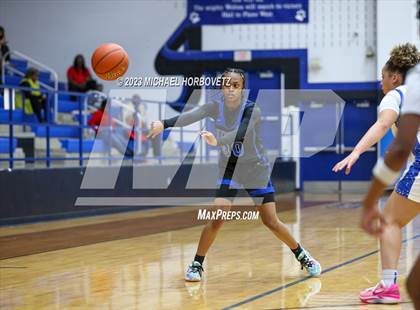 Thumbnail 1 in Hebron @ Plano West photogallery.