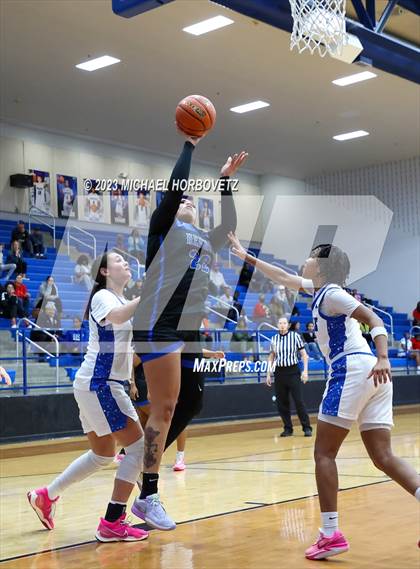 Thumbnail 1 in Hebron @ Plano West photogallery.