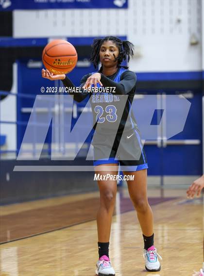 Thumbnail 1 in Hebron @ Plano West photogallery.