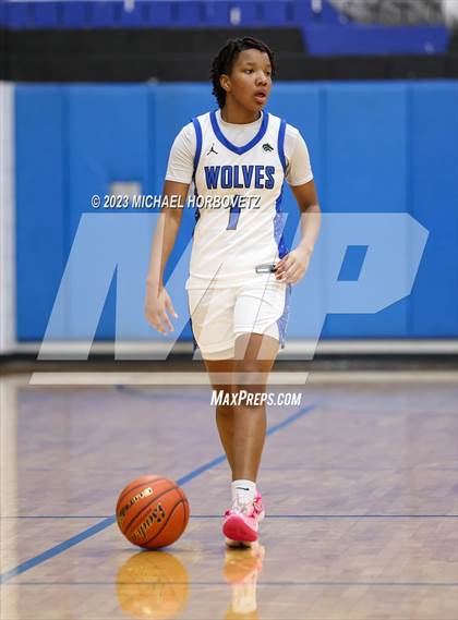Thumbnail 2 in Hebron @ Plano West photogallery.