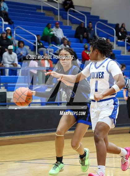 Thumbnail 2 in Hebron @ Plano West photogallery.