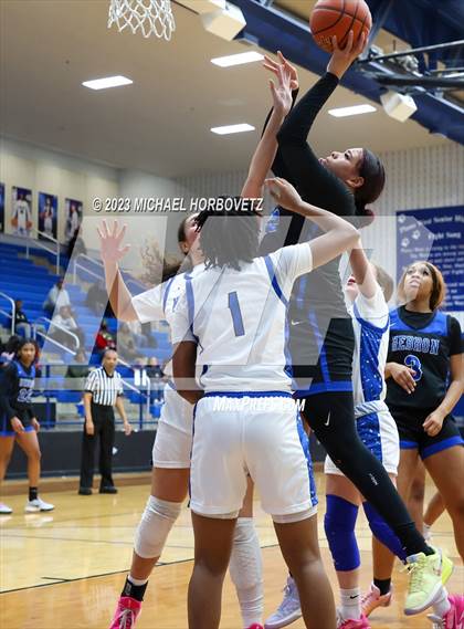 Thumbnail 1 in Hebron @ Plano West photogallery.
