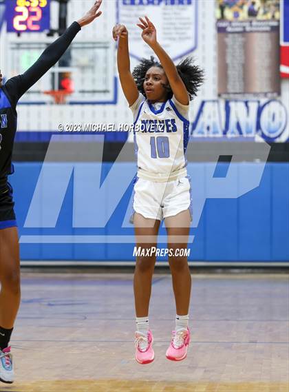 Thumbnail 2 in Hebron @ Plano West photogallery.