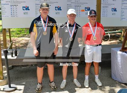 Thumbnail 1 in UIL 2A Boys Golf Awards photogallery.