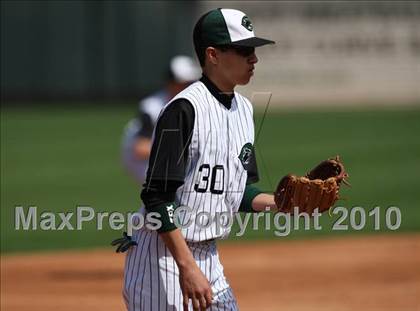 Thumbnail 3 in Cedar Park vs. Martin (Warrior Classic) photogallery.