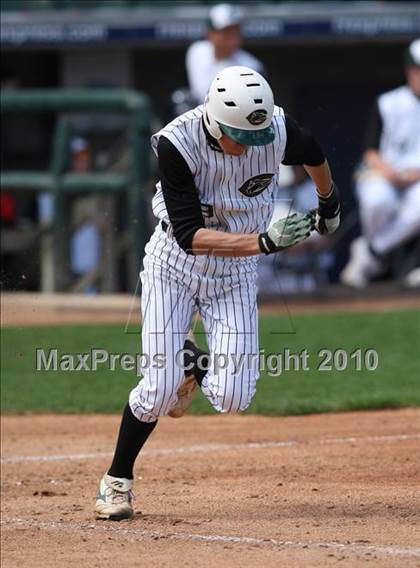 Thumbnail 1 in Cedar Park vs. Martin (Warrior Classic) photogallery.