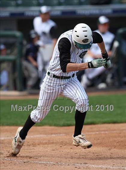 Thumbnail 2 in Cedar Park vs. Martin (Warrior Classic) photogallery.