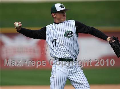 Thumbnail 3 in Cedar Park vs. Martin (Warrior Classic) photogallery.
