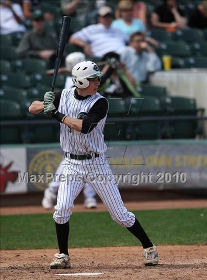Thumbnail 3 in Cedar Park vs. Martin (Warrior Classic) photogallery.