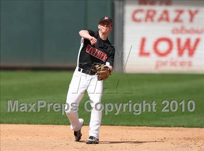 Thumbnail 1 in Cedar Park vs. Martin (Warrior Classic) photogallery.