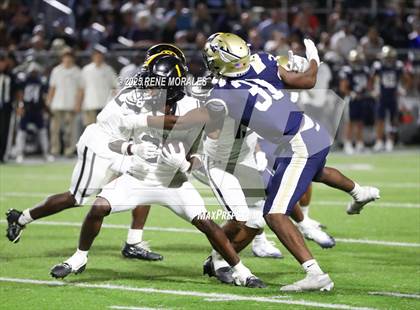 Thumbnail 1 in St. Frances Academy @ St. John Bosco (MaxPreps Game of the Week) photogallery.