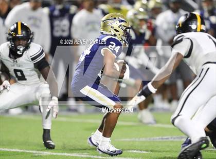 Thumbnail 3 in St. Frances Academy @ St. John Bosco (MaxPreps Game of the Week) photogallery.